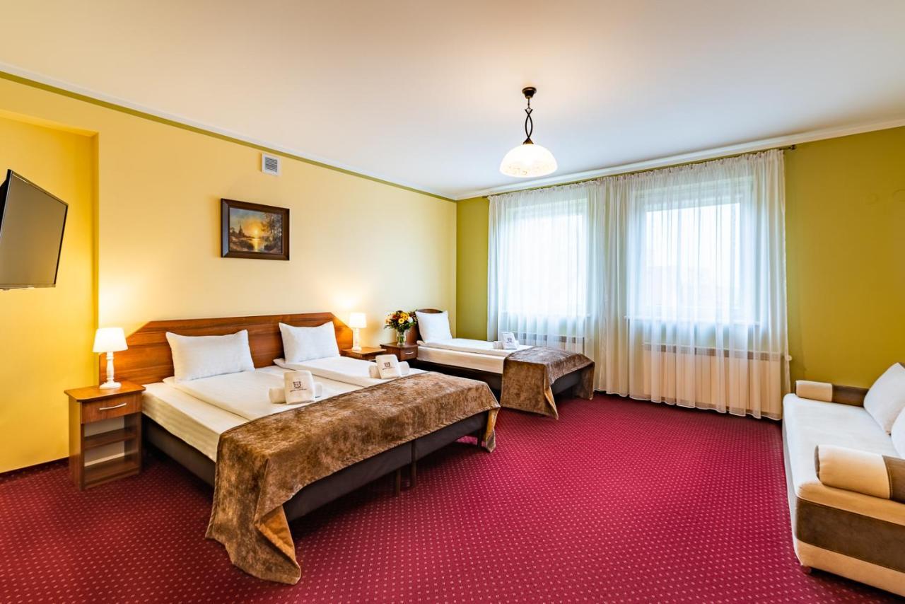 Hotel Kasztelan Dobczyce Exterior foto